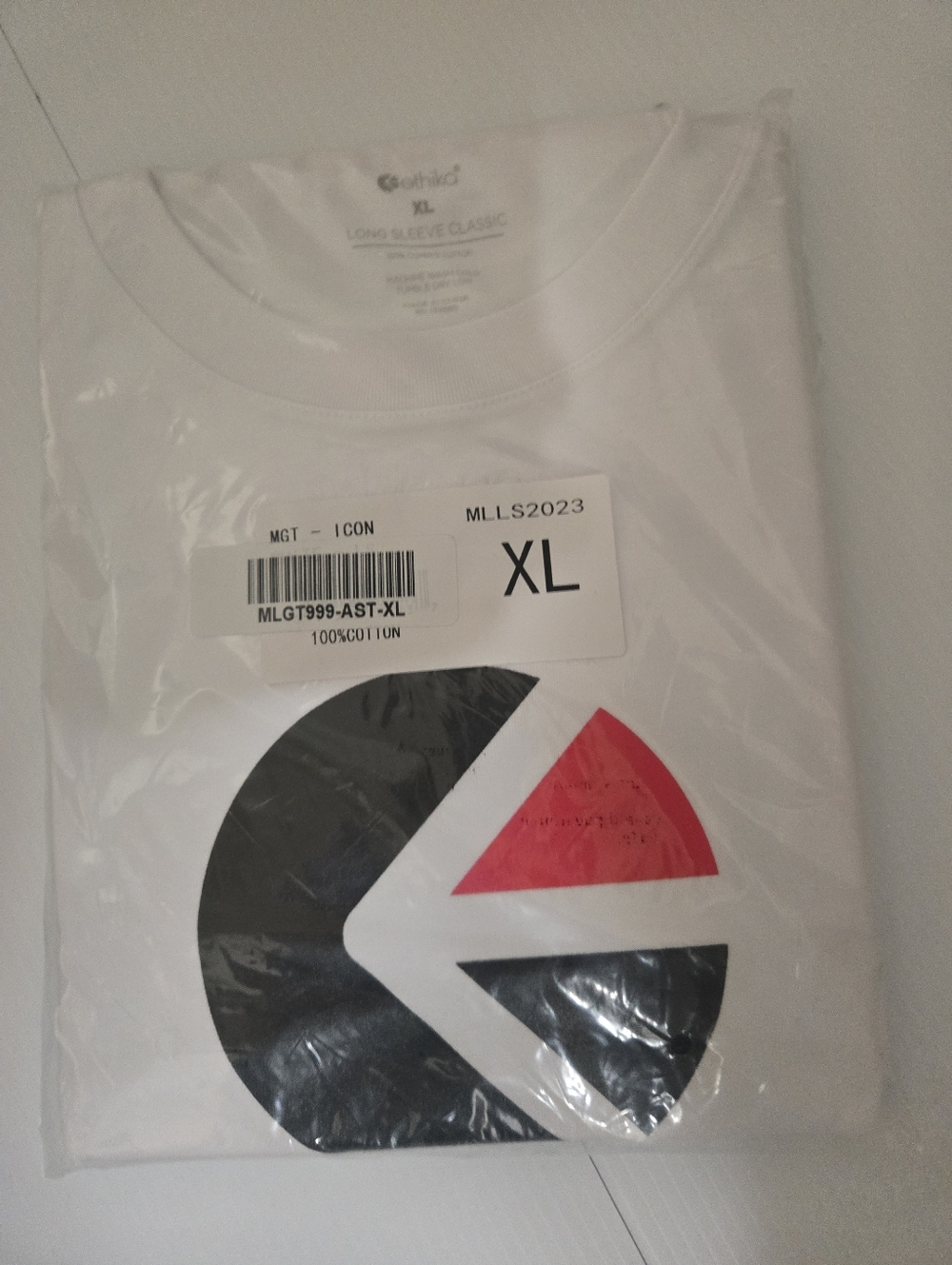 Ethika Classic White Graphic Lomg Sleeve T-Shirt with Black & Red Logo - XL